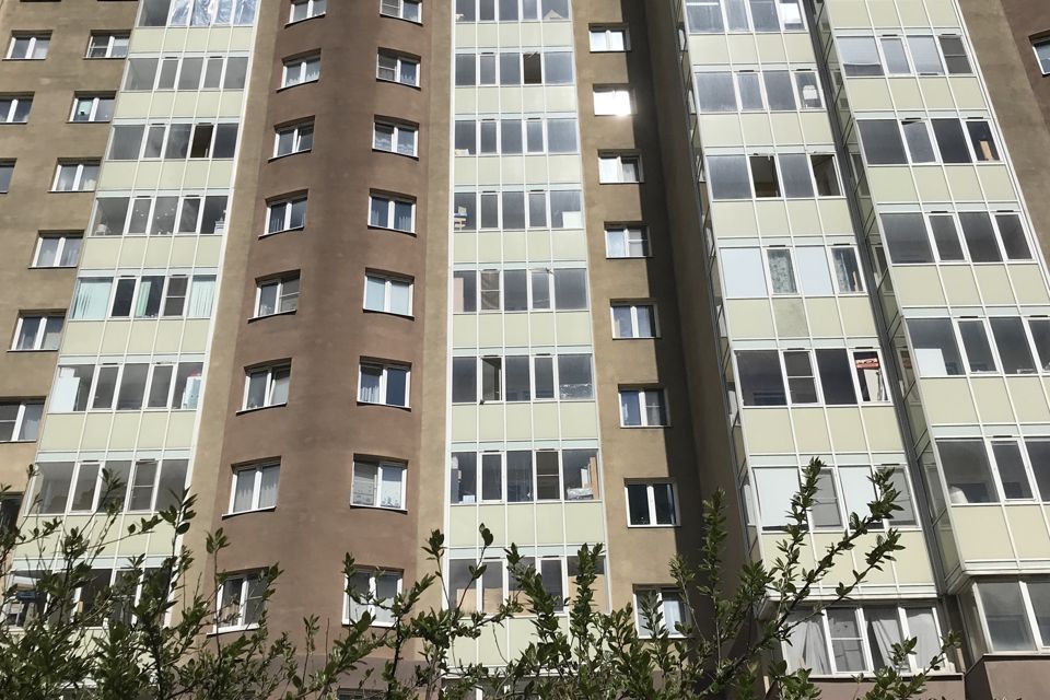 Продаётся 2-комнатная квартира, 63.3 м²