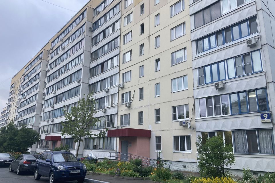 Продаётся 2-комнатная квартира, 55.8 м²