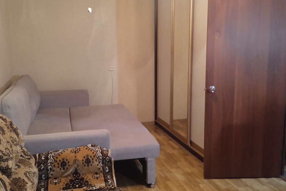 Сдаётся 1-комнатная квартира, 35 м²
