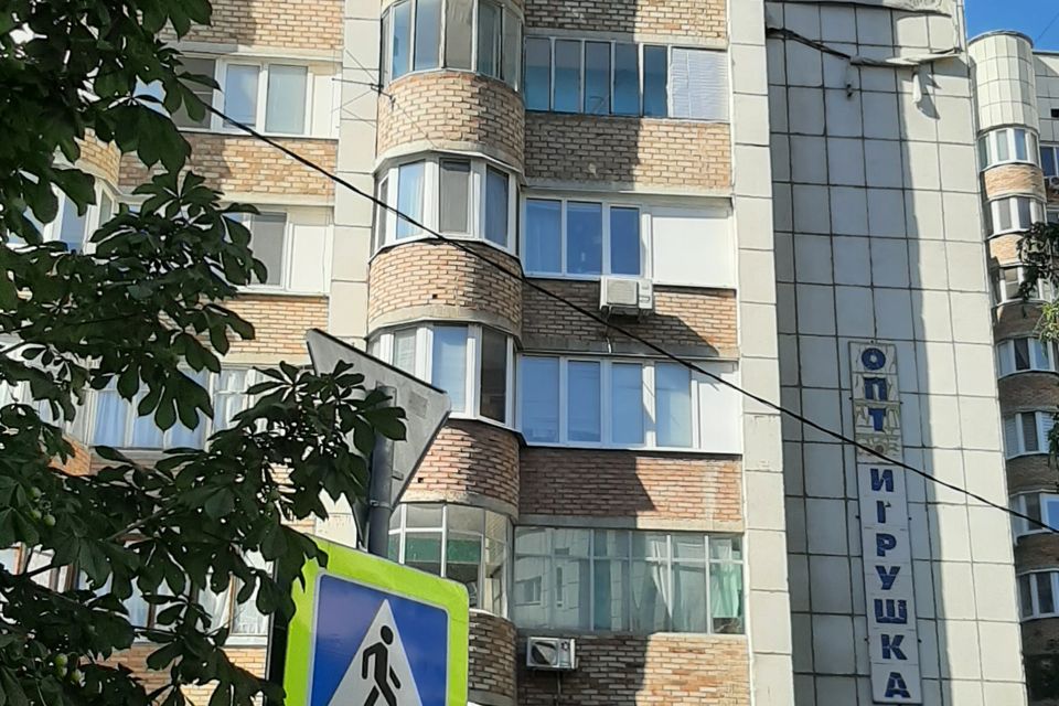 Продаётся 3-комнатная квартира, 68.7 м²