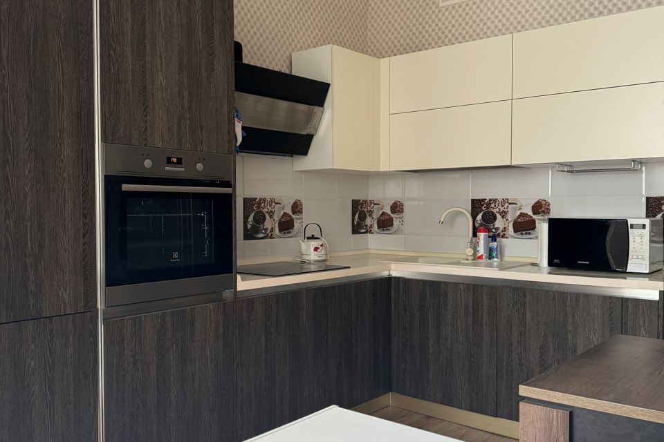 Продаётся 1-комнатная квартира, 44 м²