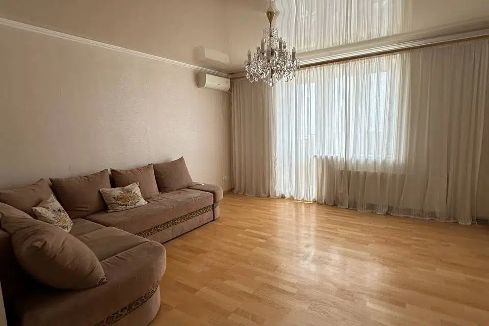 Продаётся 3-комнатная квартира, 69 м²