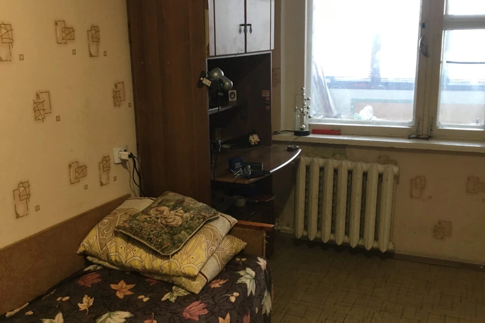 Продаётся 3-комнатная квартира, 55.9 м²