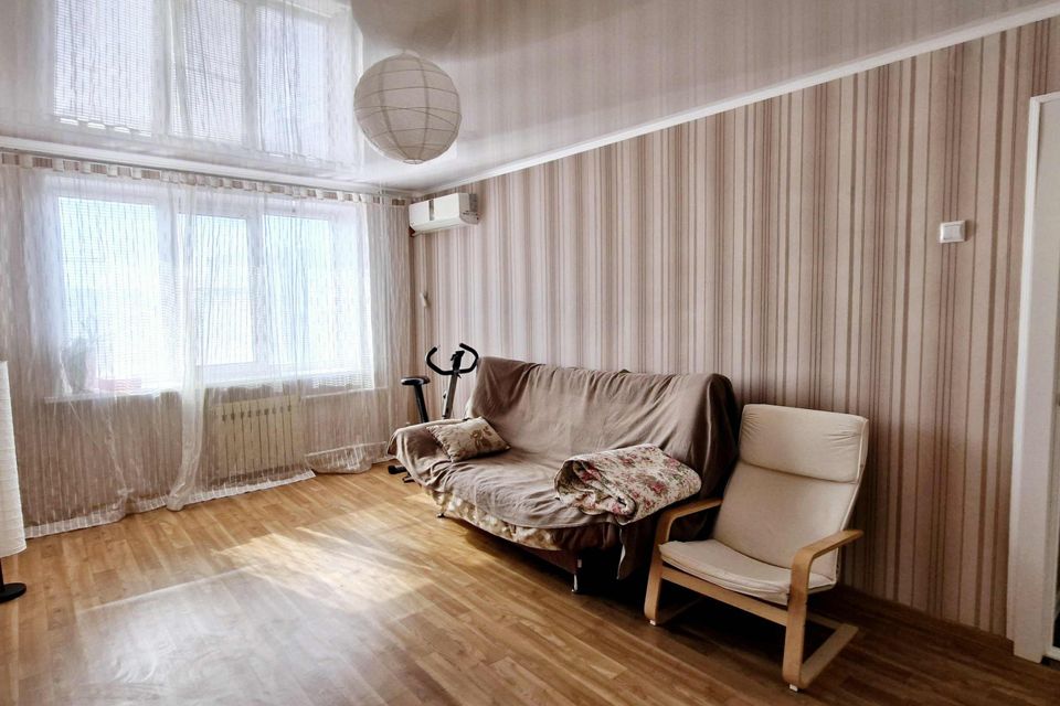 Продаётся 3-комнатная квартира, 65.9 м²