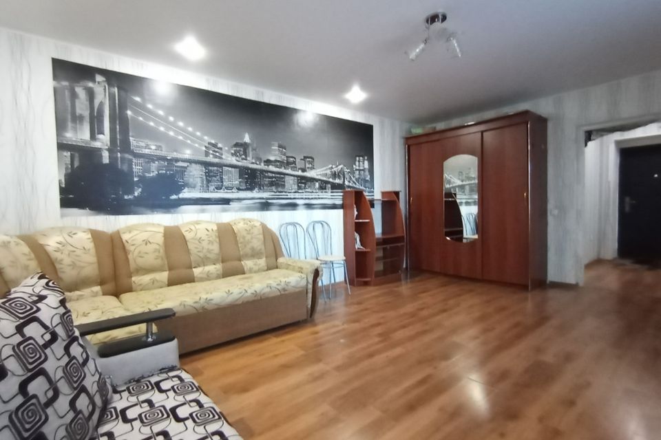 Сдаётся 1-комнатная квартира, 38 м²