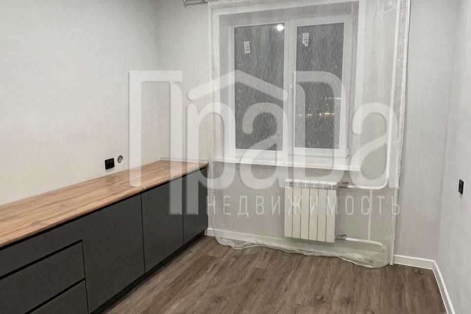 Продаётся 4-комнатная квартира, 80 м²