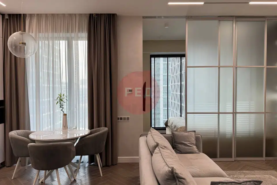 Продаётся 1-комнатная квартира, 40.4 м²