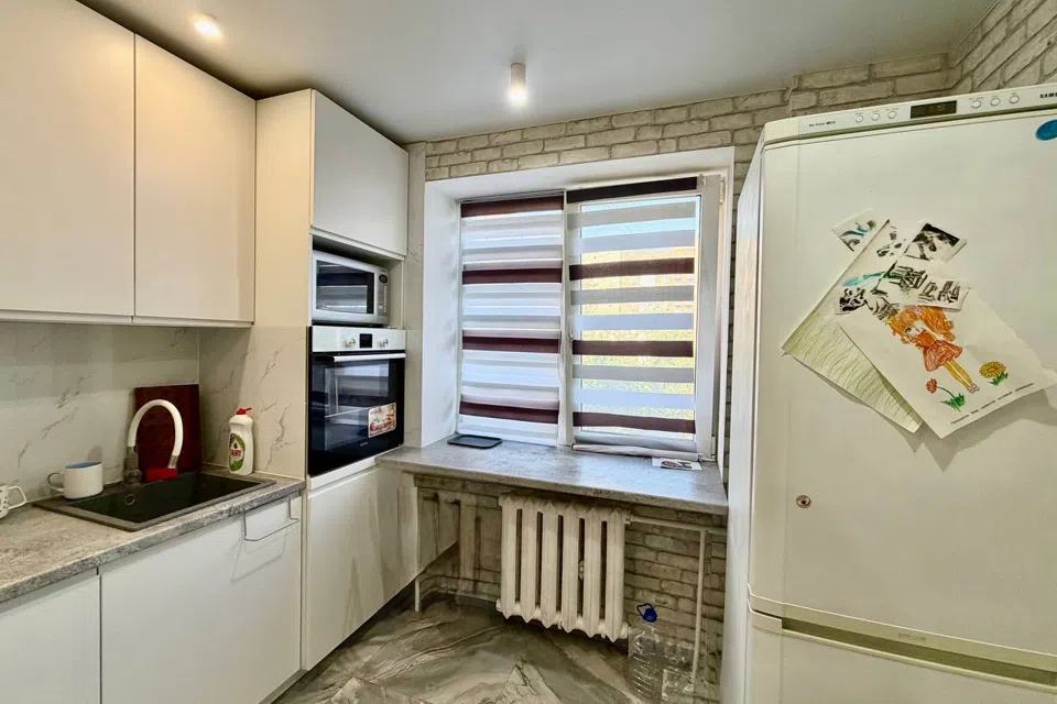 Продаётся 3-комнатная квартира, 63 м²