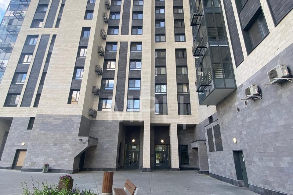 Продаётся 2-комнатная квартира, 60.8 м²