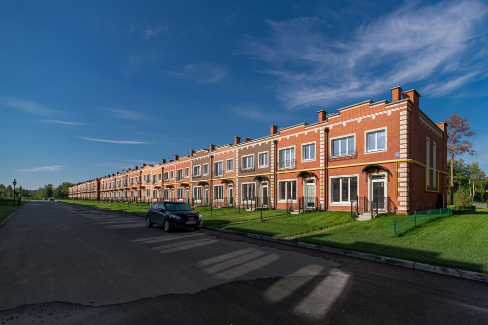 Продаётся 2-комнатная квартира, 56.2 м²