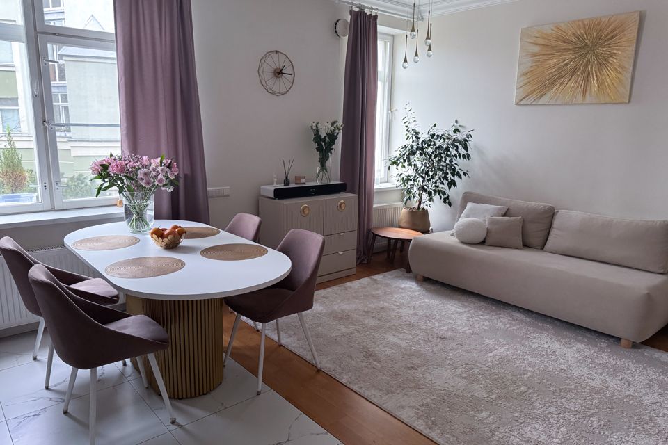 Продаётся 2-комнатная квартира, 75 м²