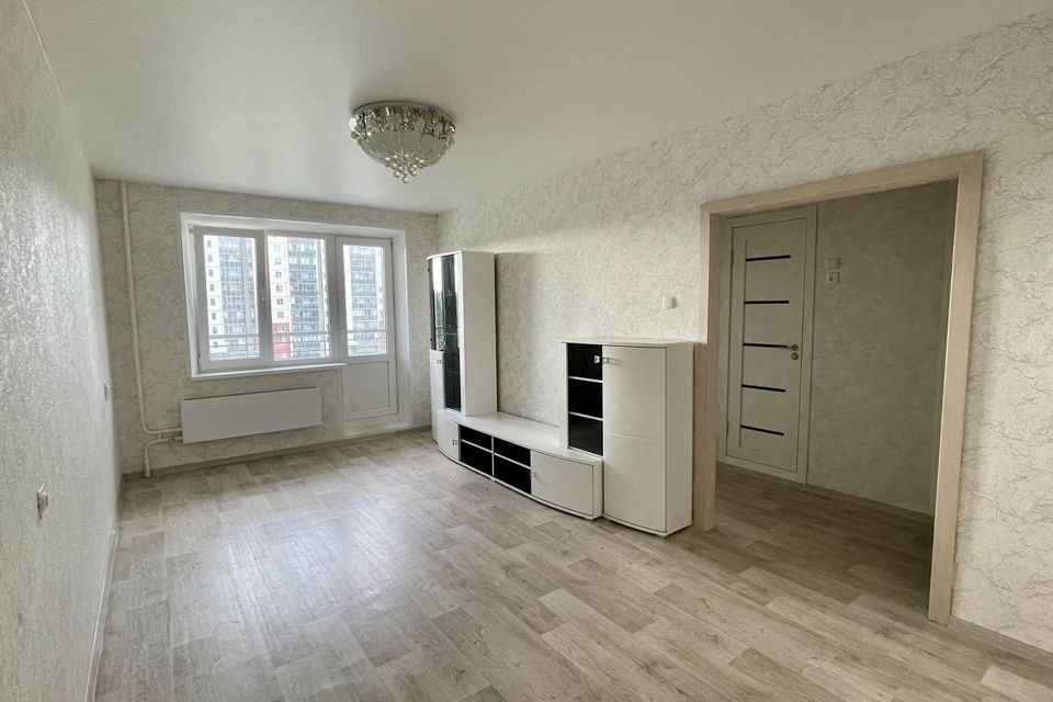 Продаётся 1-комнатная квартира, 35.4 м²