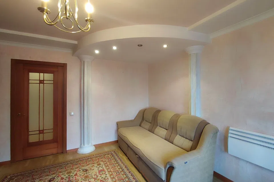 Продаётся 3-комнатная квартира, 63 м²