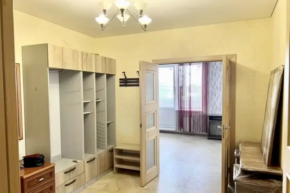 Продаётся 2-комнатная квартира, 70.5 м²