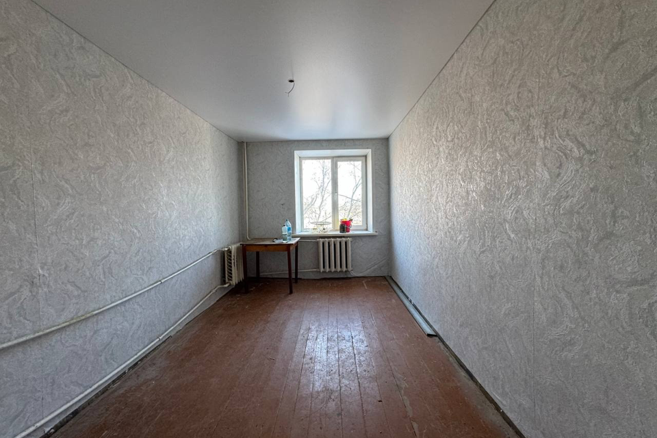 Продаётся комната в 1-комн. квартире, 11.1 м²