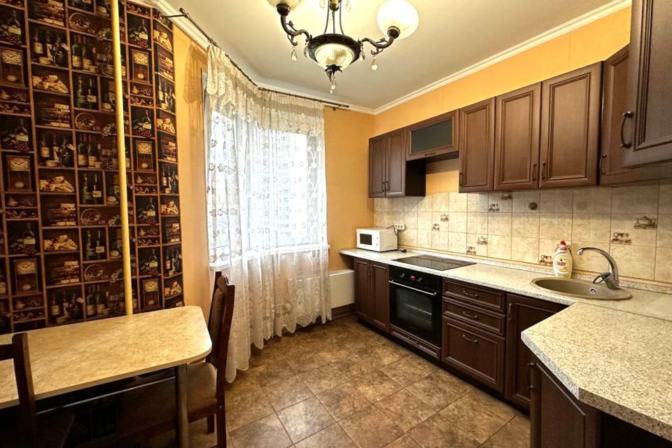 Продаётся 1-комнатная квартира, 38.4 м²