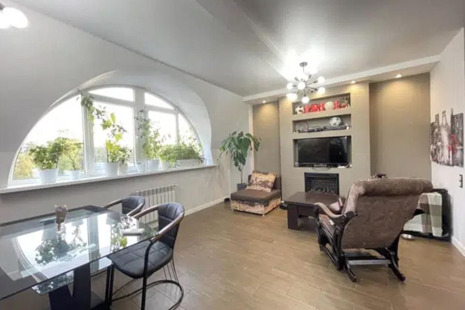Продаётся 3-комнатная квартира, 86 м²