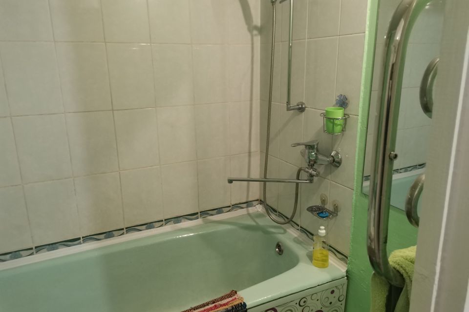 Продаётся 2-комнатная квартира, 42.8 м²