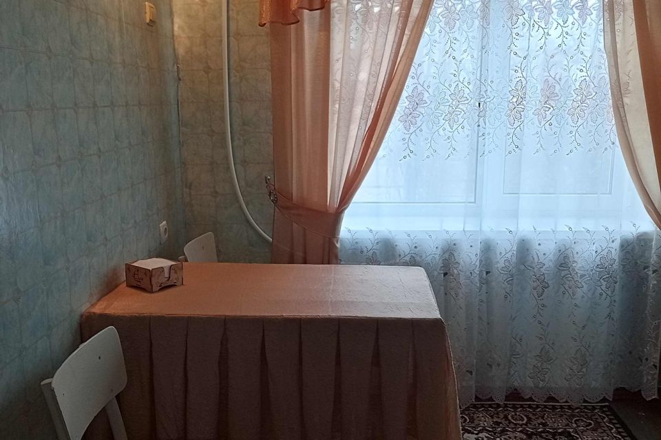 Продаётся 3-комнатная квартира, 60.1 м²