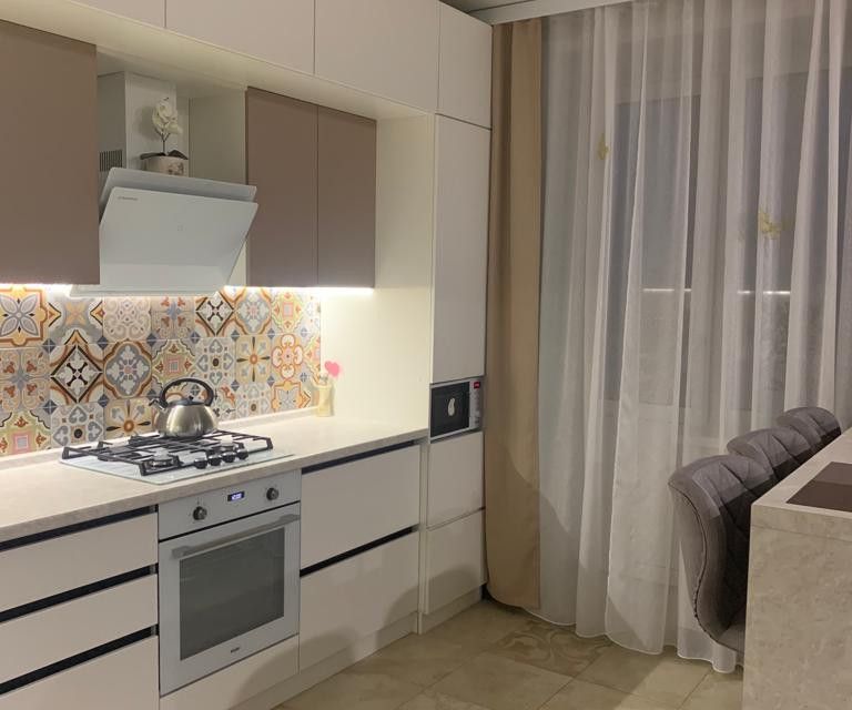 Продаётся 1-комнатная квартира, 50.8 м²