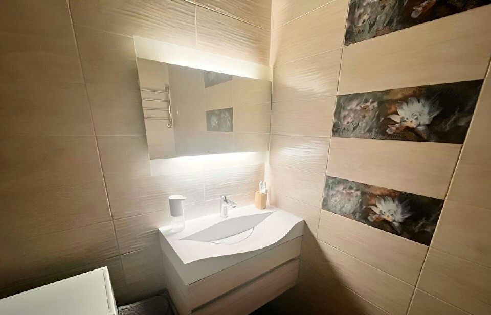 Продаётся 1-комнатная квартира, 41 м²