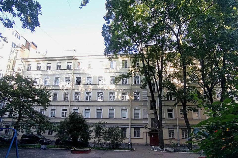 Продаётся 3-комнатная квартира, 72.3 м²