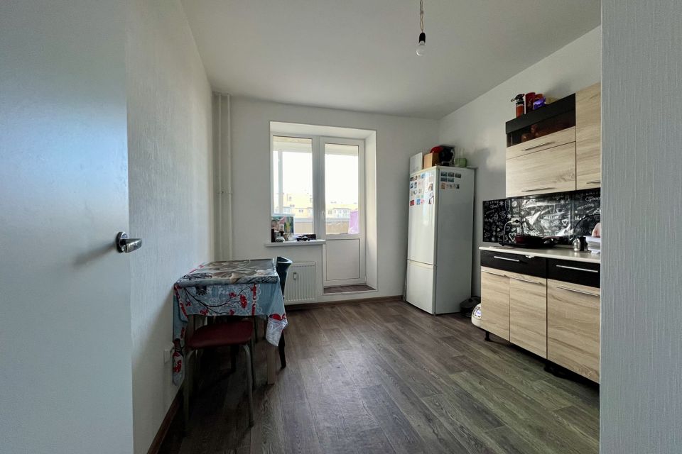 Продаётся 1-комнатная квартира, 35.6 м²