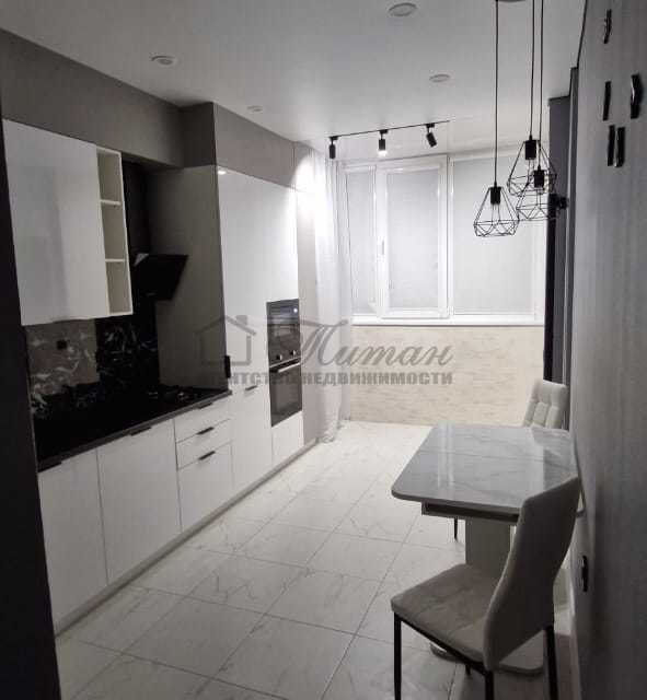 Продаётся 1-комнатная квартира, 37.6 м²