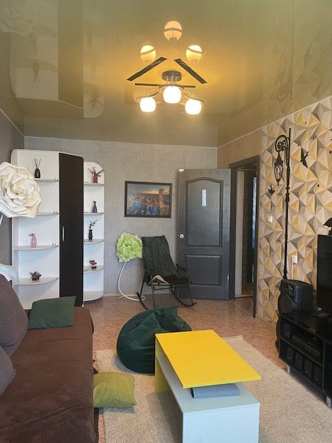 Продаётся 3-комнатная квартира, 66.7 м²