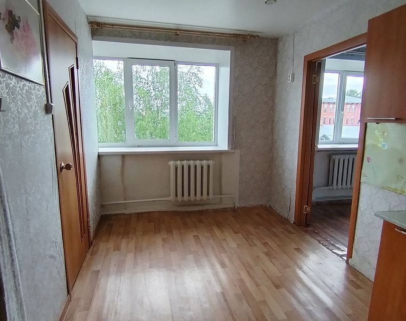 Продаётся 2-комнатная квартира, 41.8 м²