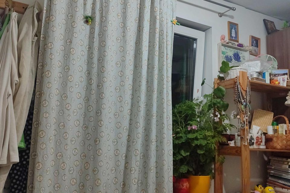 Продаётся 3-комнатная квартира, 41.5 м²