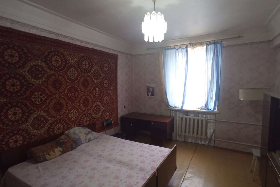 Продаётся 3-комнатная квартира, 70 м²
