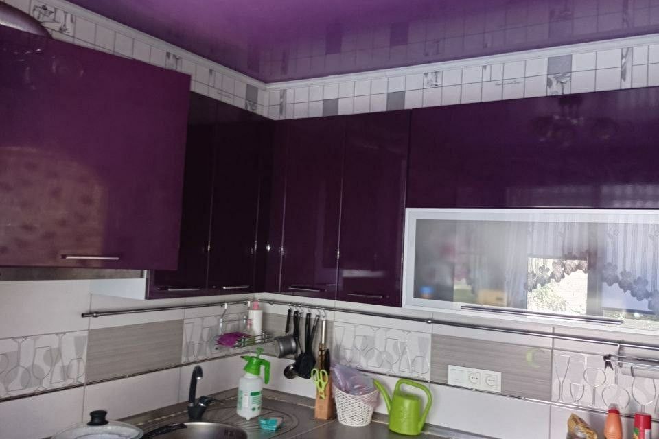 Продаётся 4-комнатная квартира, 88 м²