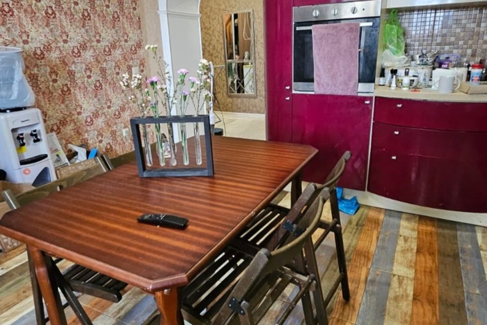 Продаётся 3-комнатная квартира, 83.5 м²