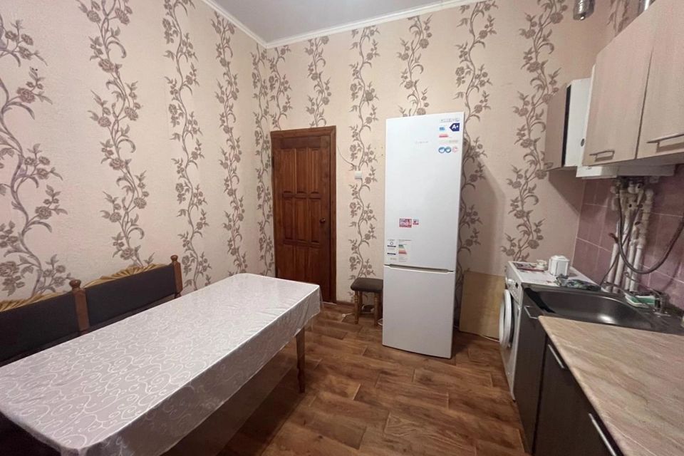 Продаётся 1-комнатная квартира, 37 м²