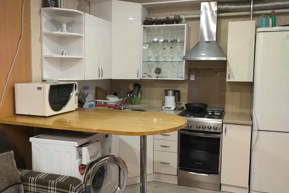 Продаётся 3-комнатная квартира, 41.5 м²