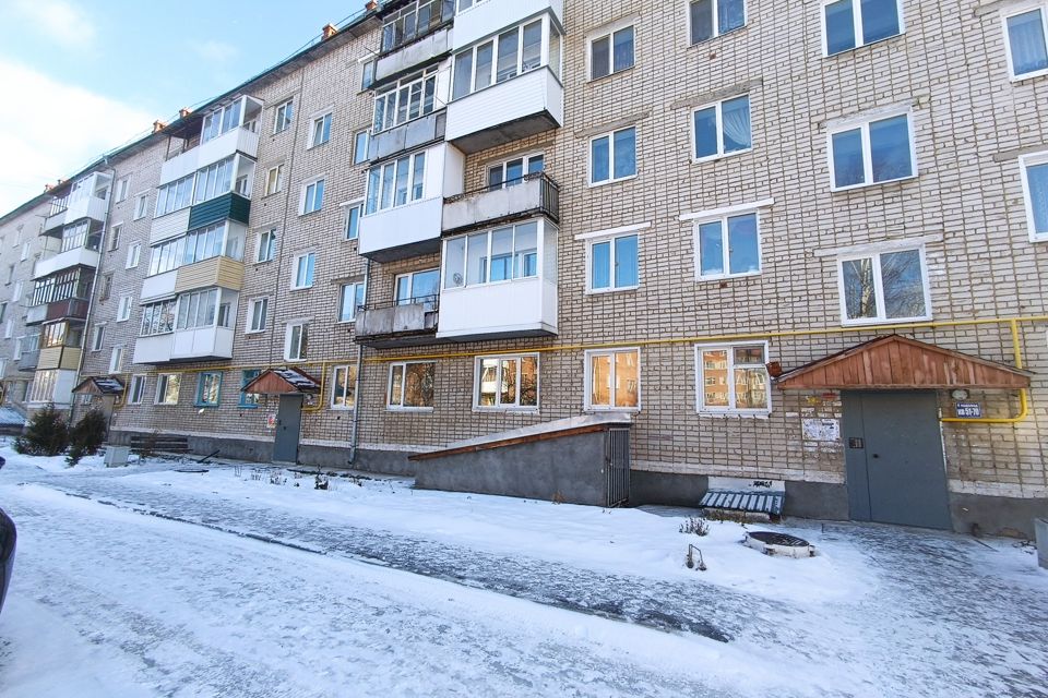 Продаётся 3-комнатная квартира, 55 м²