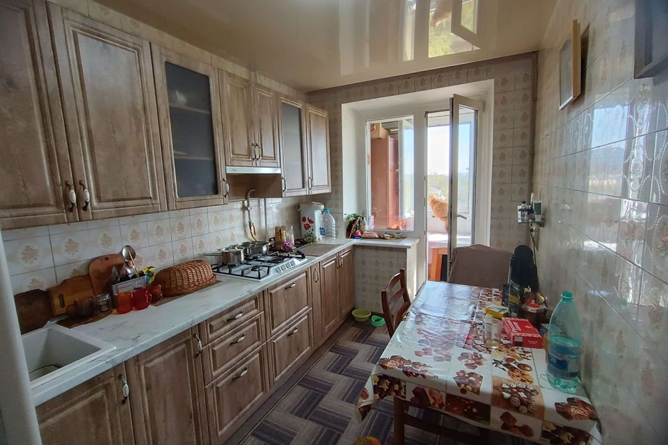 Продаётся 3-комнатная квартира, 82 м²