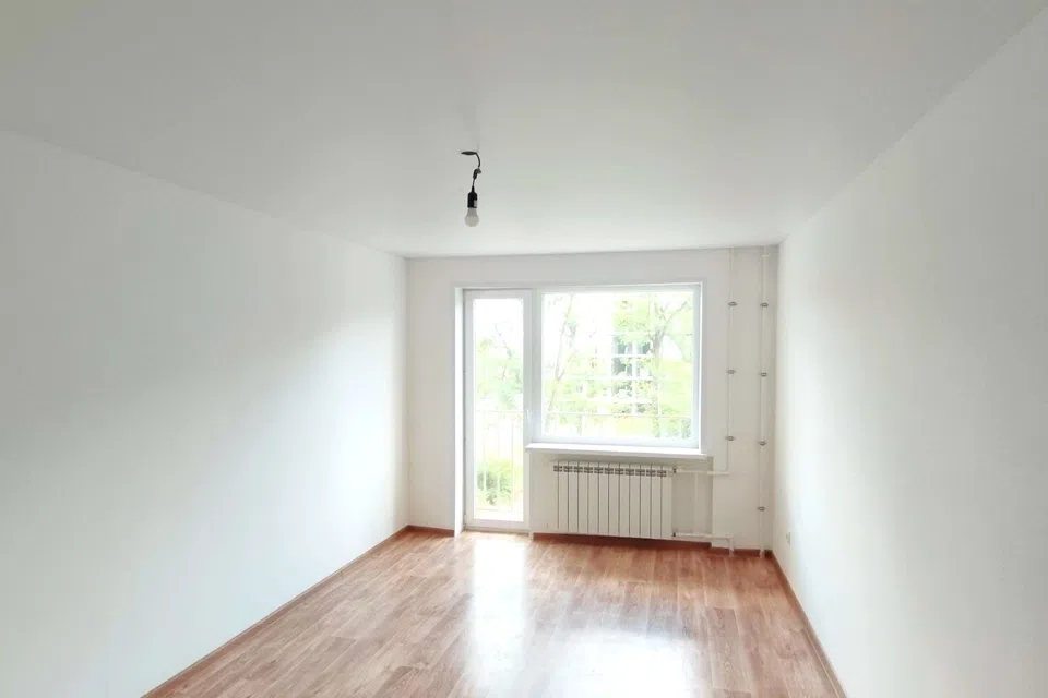 Продаётся 3-комнатная квартира, 57.8 м²