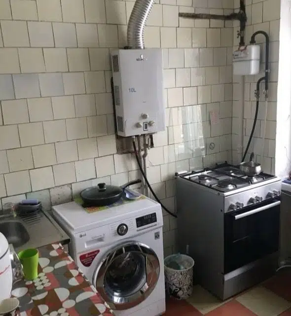 Продаётся 3-комнатная квартира, 56 м²