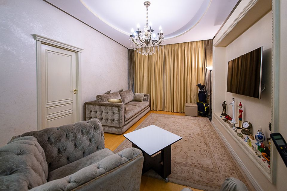 Продаётся 2-комнатная квартира, 61.8 м²