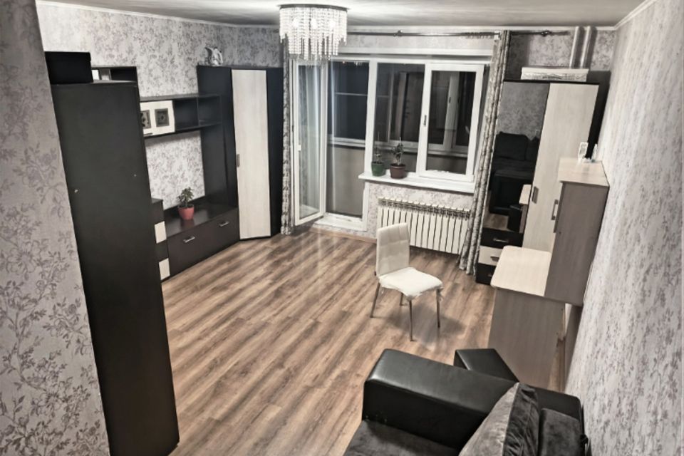 Продаётся 1-комнатная квартира, 42 м²