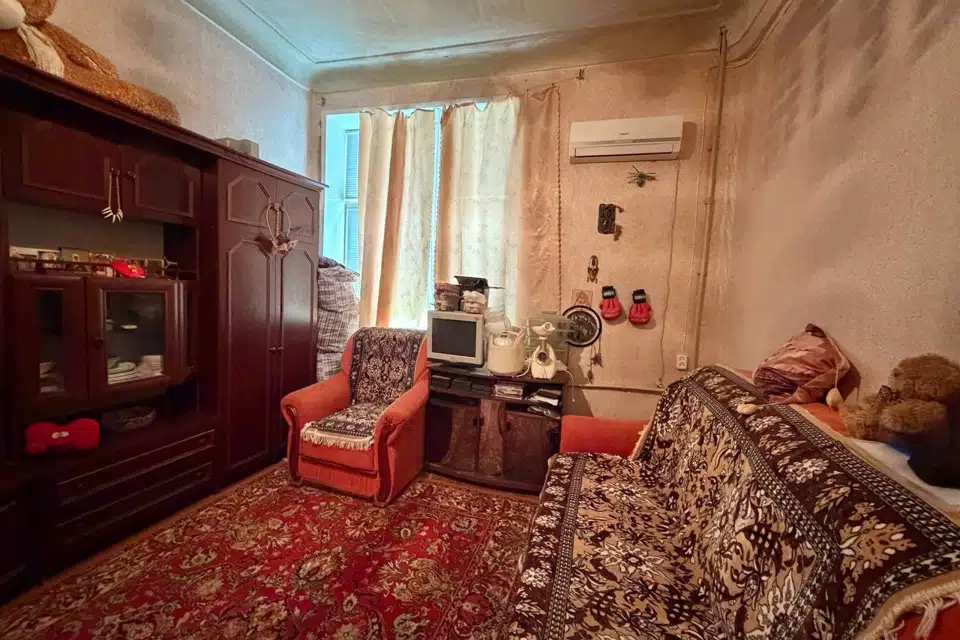 Продаётся 4-комнатная квартира, 98.9 м²