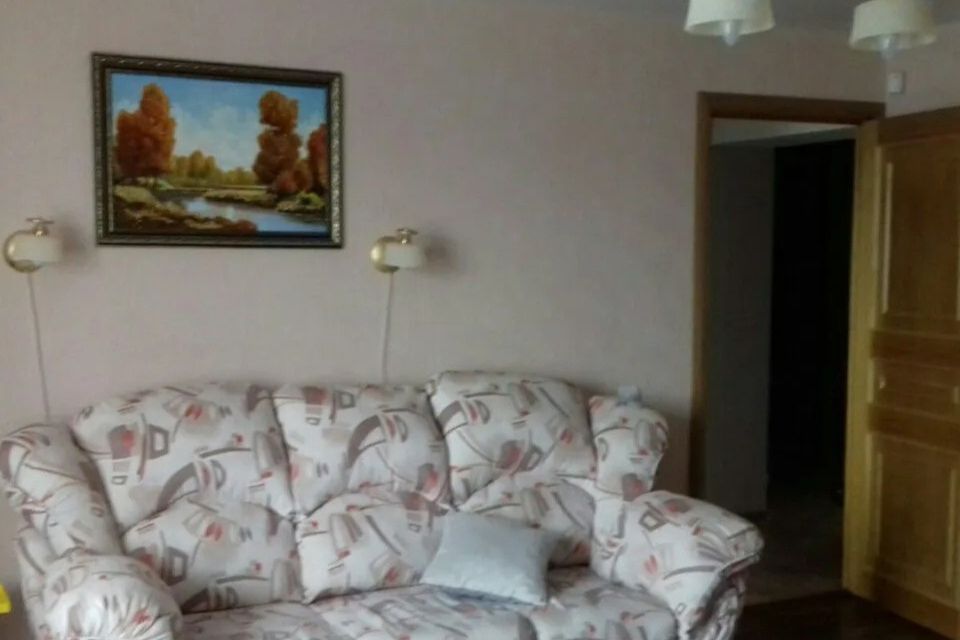 Продаётся 3-комнатная квартира, 87 м²