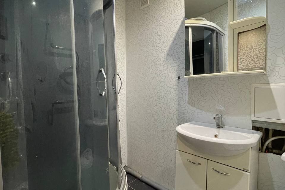 Продаётся 2-комнатная квартира, 42.4 м²
