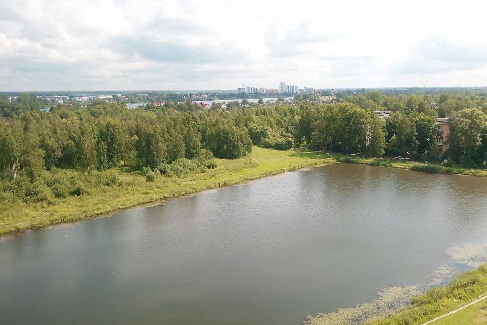 Продаётся 1-комнатная квартира, 37.9 м²