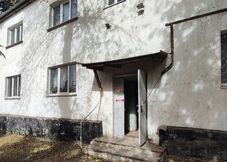 Продаётся 4-комнатная квартира, 63 м²