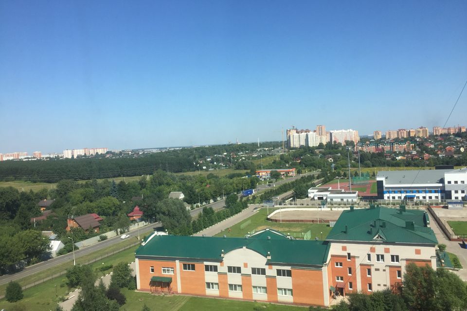Продаётся 3-комнатная квартира, 70.5 м²