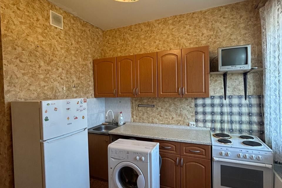 Продаётся 1-комнатная квартира, 32 м²