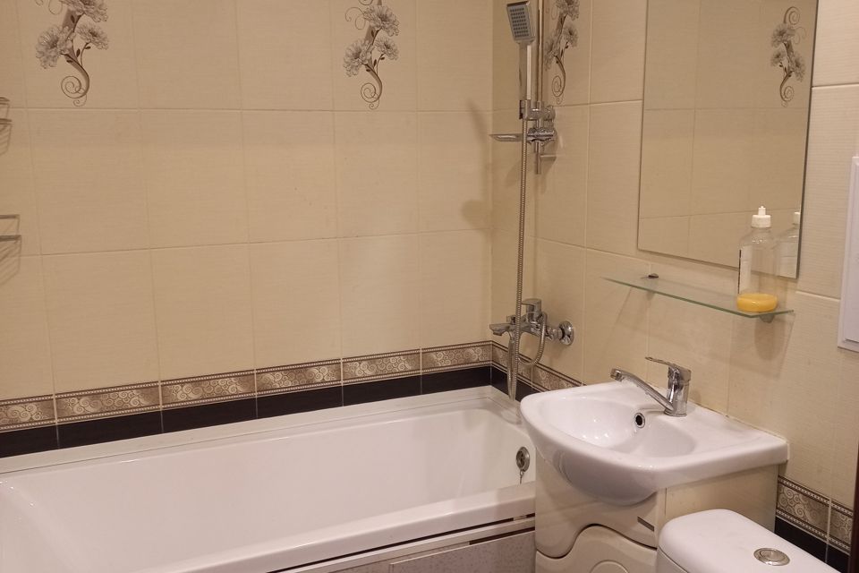 Продаётся 3-комнатная квартира, 56.4 м²